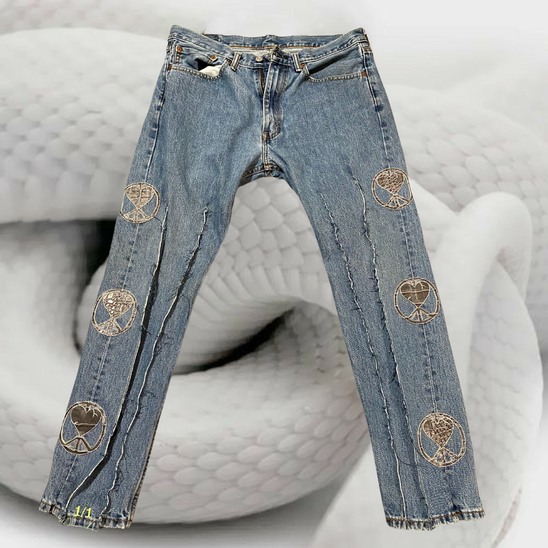 Unapologetic Youth Abstraction jeans in denim with abstract print, featuring a stylish, modern design and classic fit.