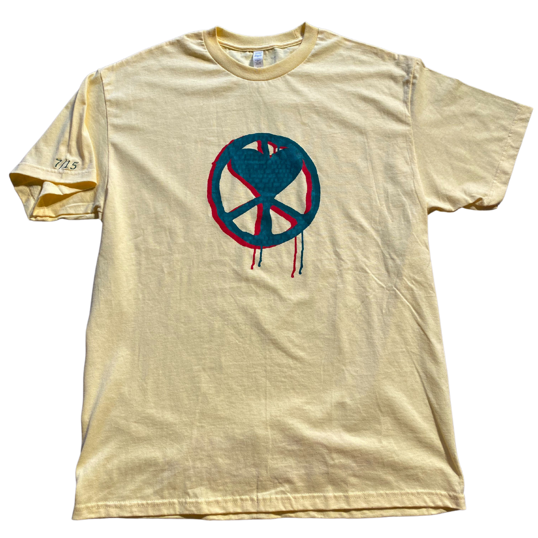 Unapologetic Youth XL T-Shirt in size 7/15, featuring a comfortable fit and casual style, displayed on a hanger.