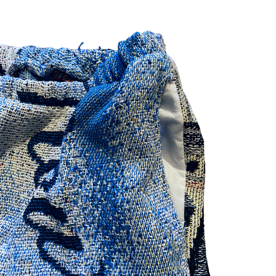 Unapologetic Youth small/medium sweatpants featuring a sports-inspired design and comfortable fit for active wear.