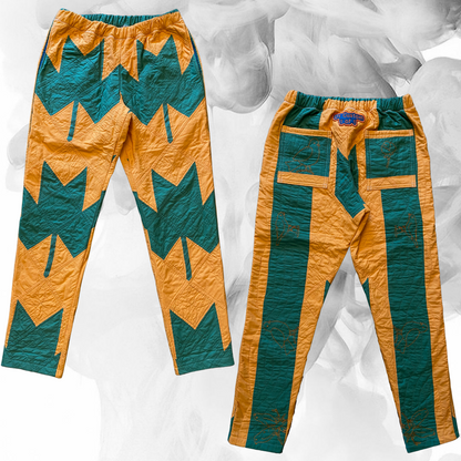Unapologetic Youth Springtime small/medium sweatpants in soft fabric, featuring a relaxed fit and stylish design.