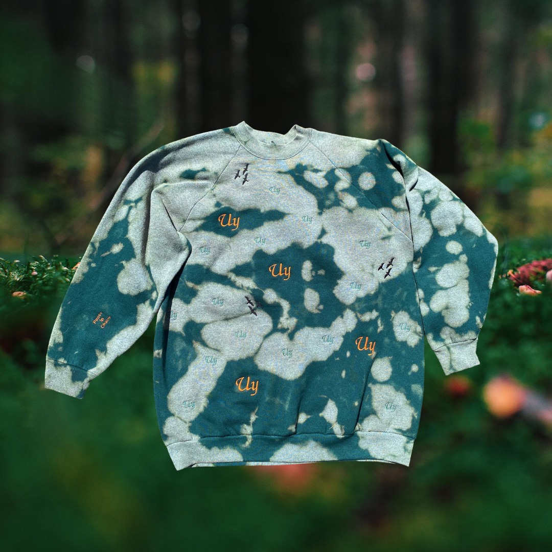 Unapologetic Youth Hunter crewneck sweatshirt in neutral color, featuring a comfortable fit and soft fabric.